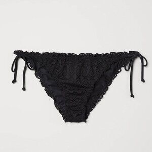 3/$15 H&M Ruched Black String Bikini Bottoms